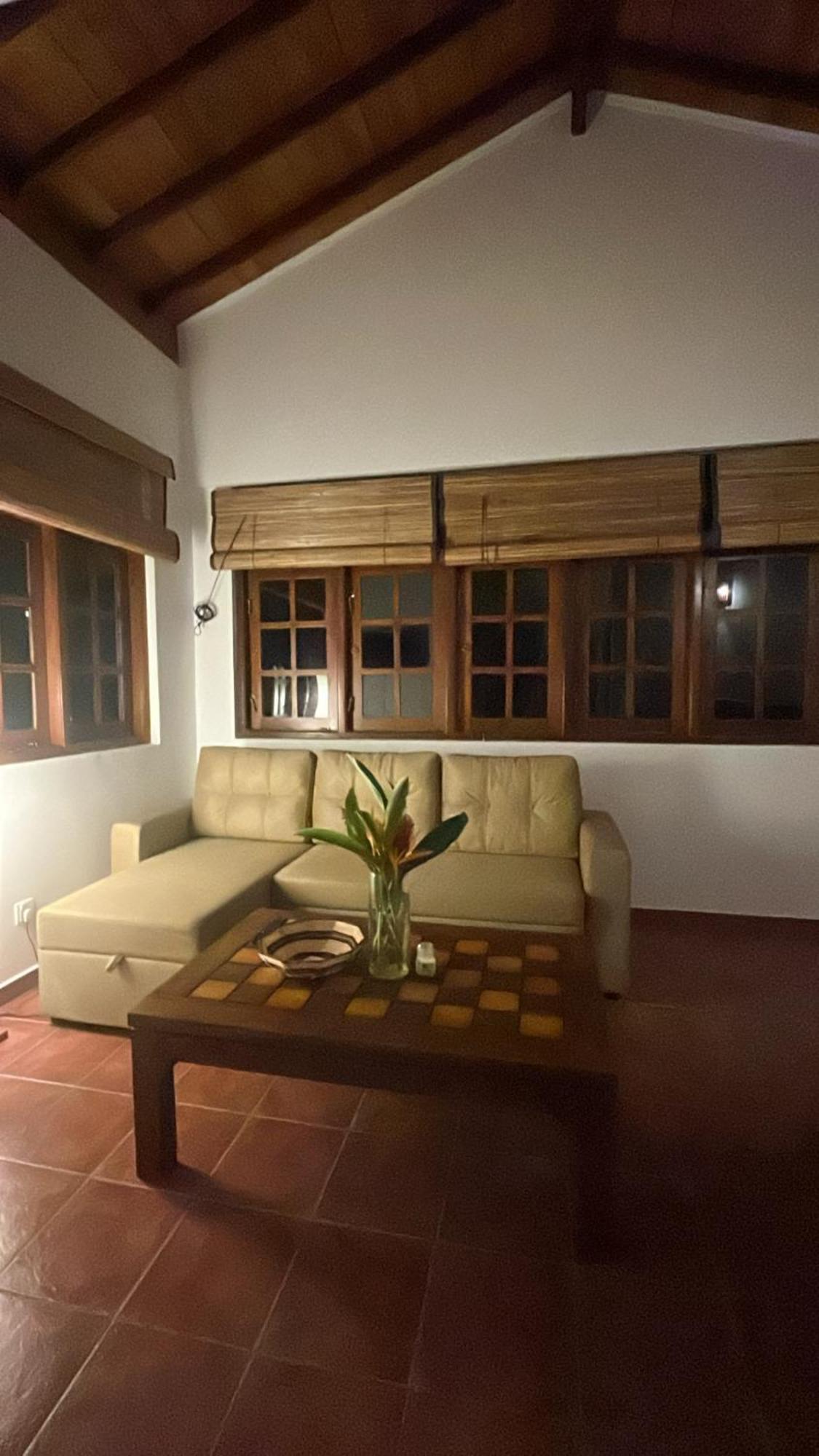 Beach Club Apartments Induruwa Exteriér fotografie